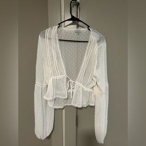 NWT. Tobi white sheer tie top. Size L.